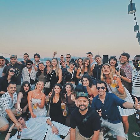 Cheers Midtown Hostel Istanbul Exteriör bild