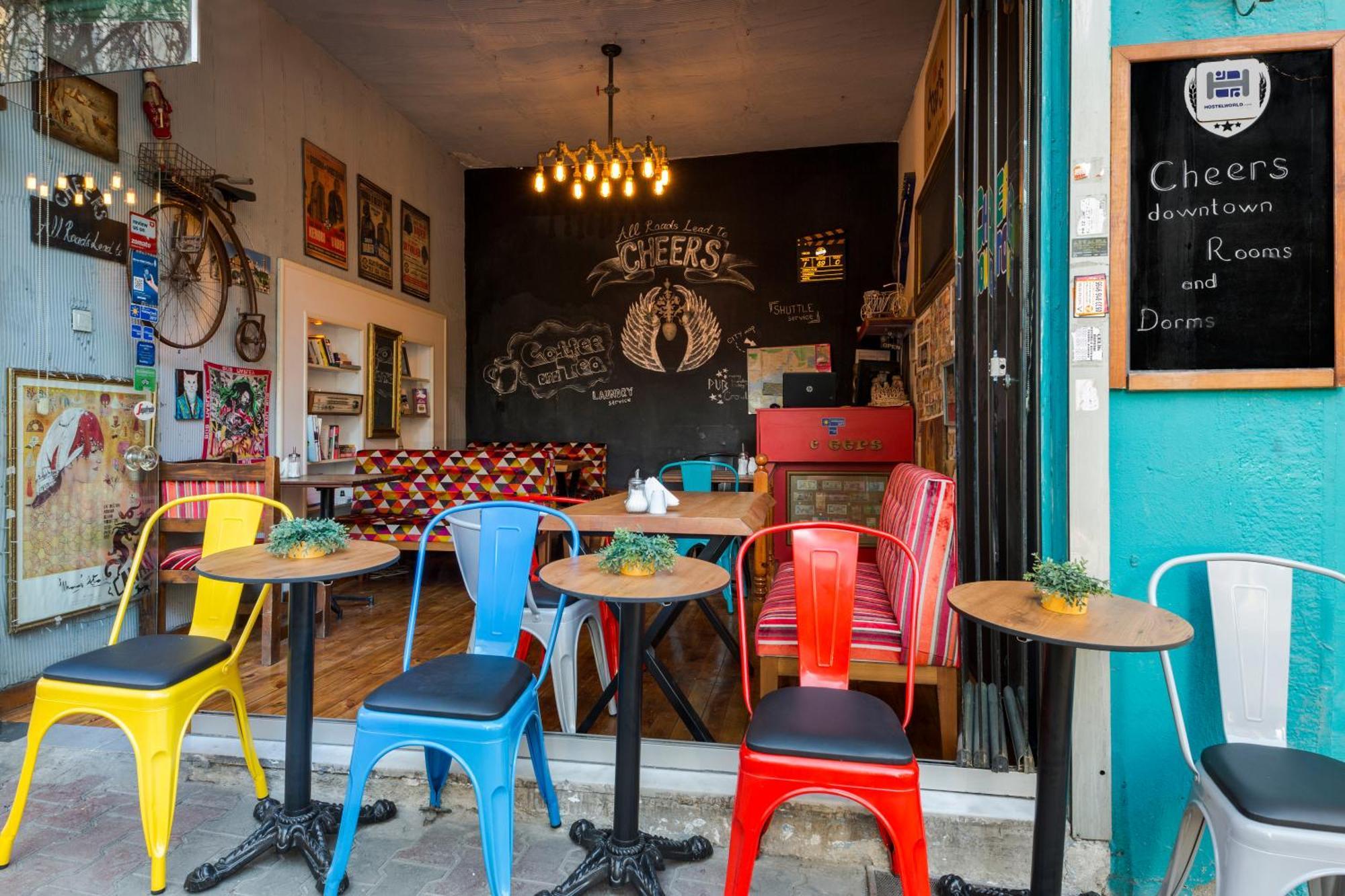 Cheers Midtown Hostel Istanbul Exteriör bild