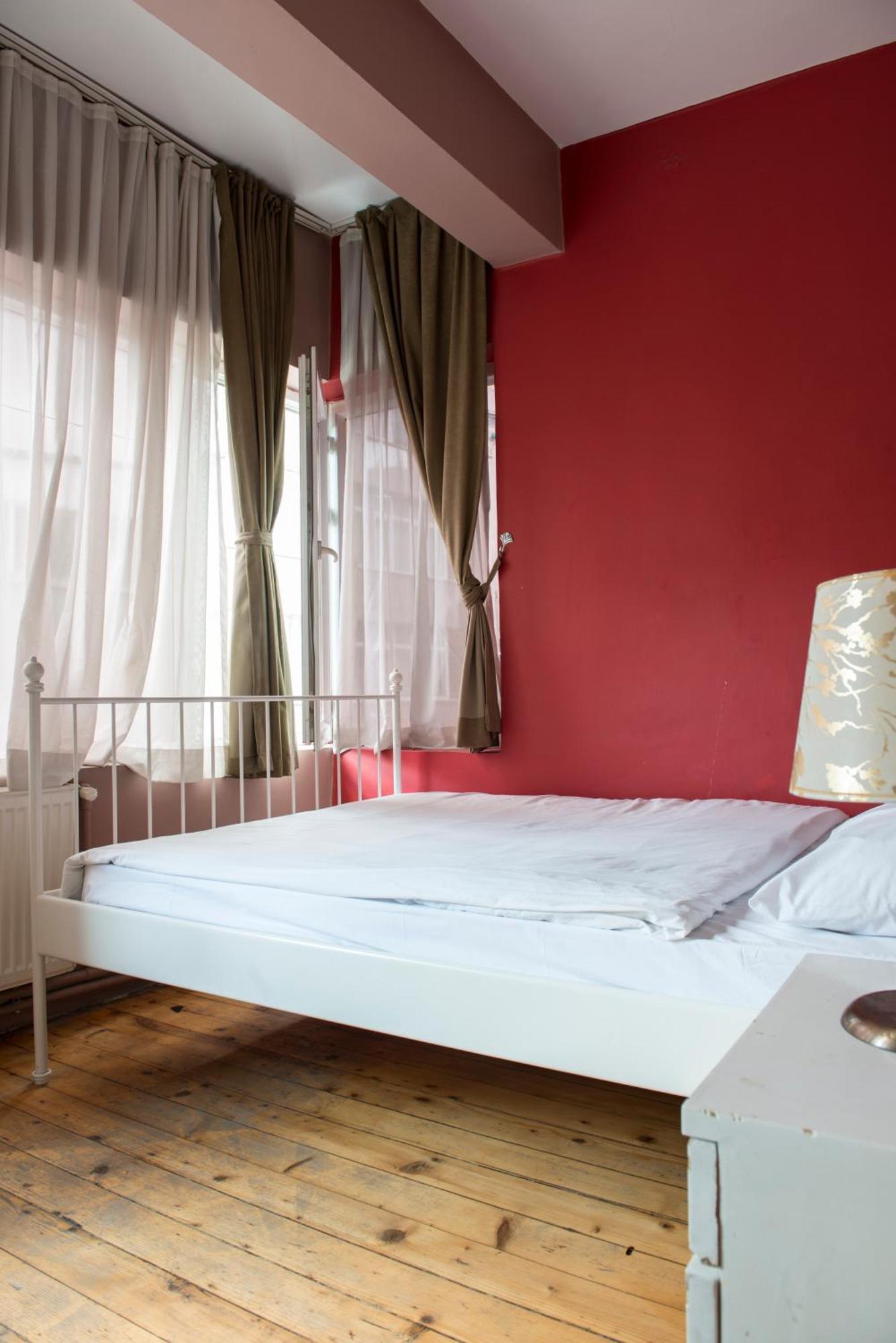 Cheers Midtown Hostel Istanbul Exteriör bild